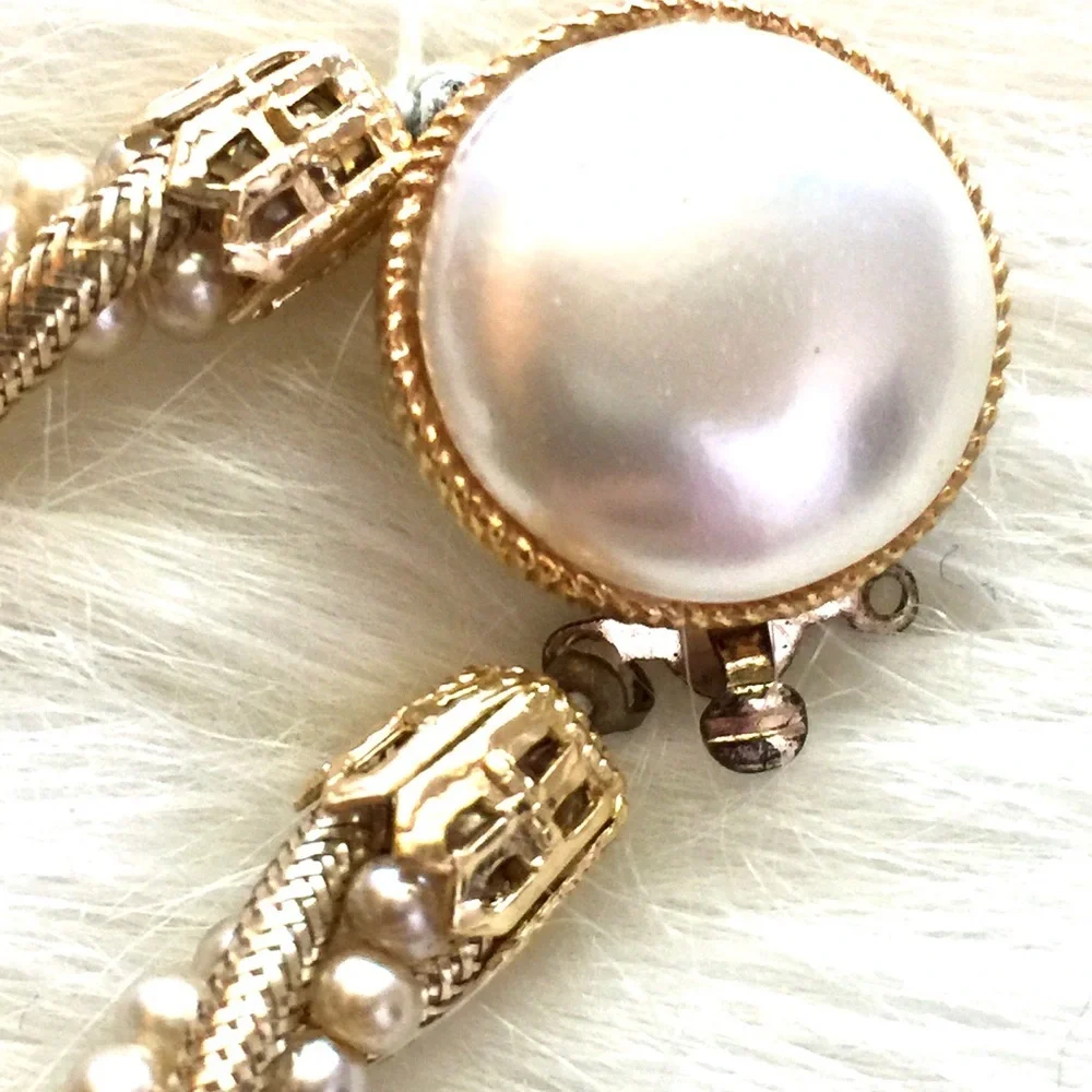 Gold Tone and Faux Seed Pearl Twist Necklace
